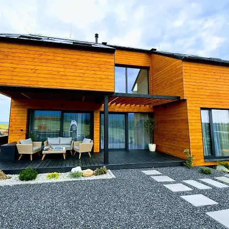 Furmanski Villa